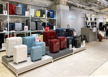 写真:エース バッグス&ラゲージ ココノススキノ店
